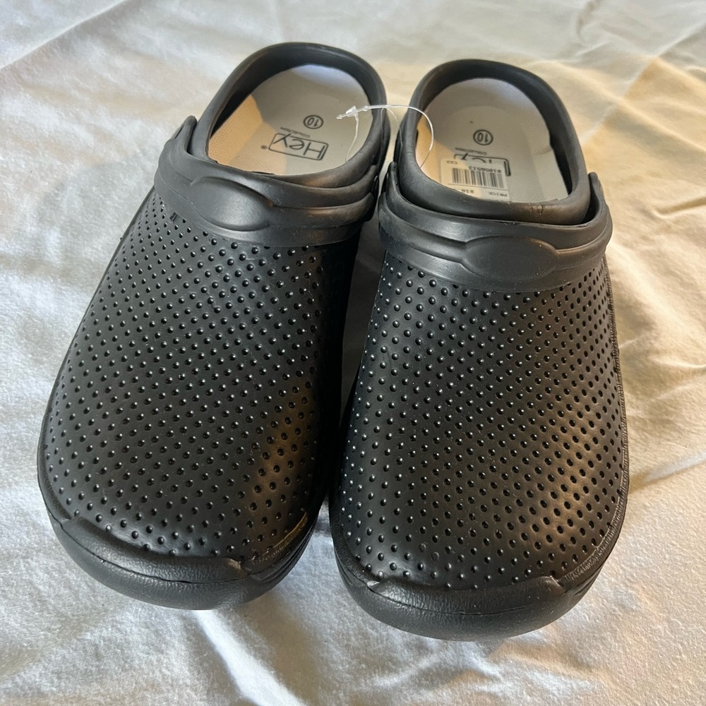 Hey Collection Black Clogs Size 10